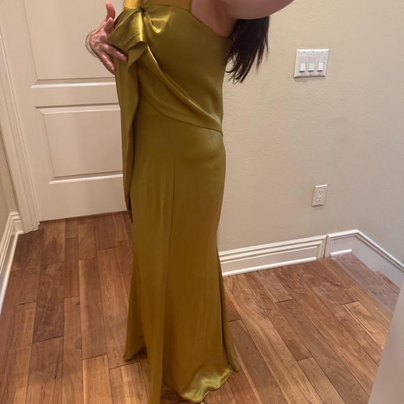 St. John’s Greenish/Gold Dress Brand New! - Picture 16 of 16